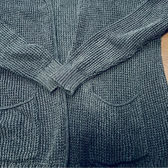 Black Universal Thread Cardigan Women’s Large - Picture 4 of 5